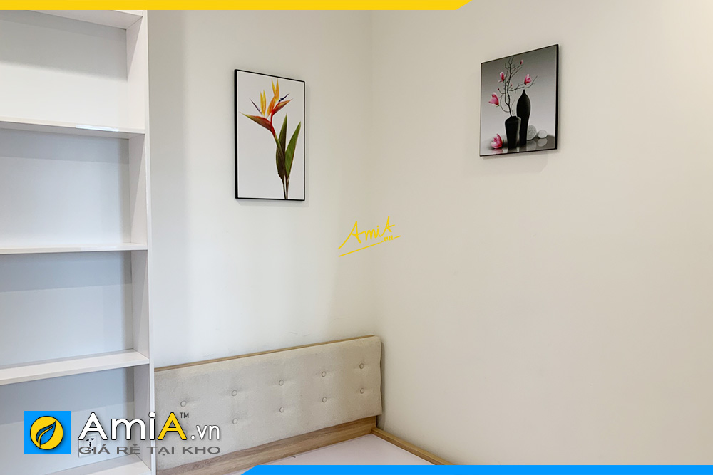 Hình ảnh Tranh bình hoa và hoa trang trí phòng ngủ hiện đại AmiA 1381