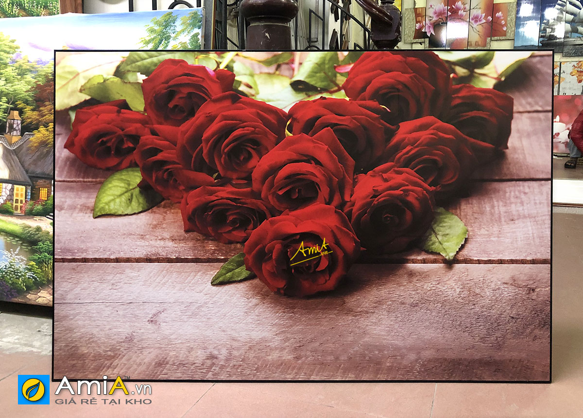 Hình ảnh Tranh hoa hồng trang trí phòng ngủ nhà mới đẹp lãng mạn