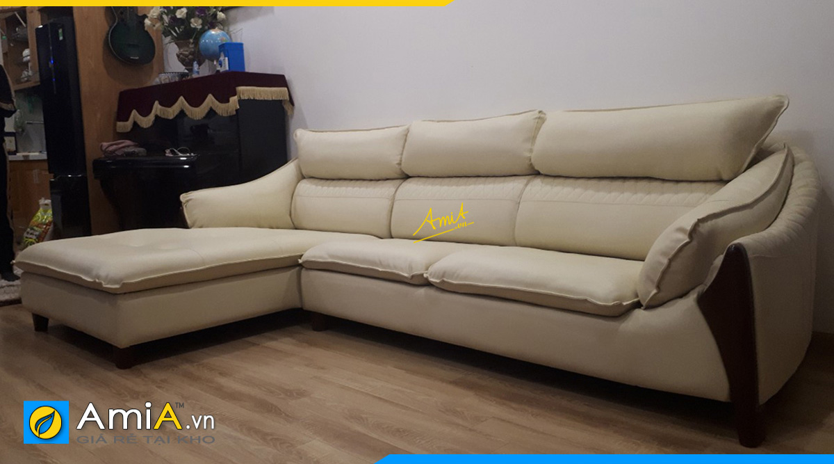 Hình ảnh thực tế chiếc ghế sofa đẹp samg trọng dạng góc tại nhà khách hàng