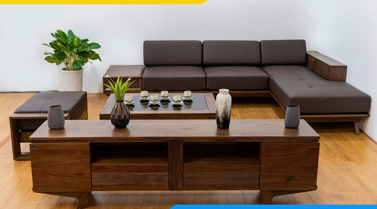 Ghế sofa gỗ kèm bàn trà và kệ trang trí kê phòng giám đốc sang trọng. Giúp ghi điểm thêm cho bạn trong mắt khách hàng và đối tác làm ăn