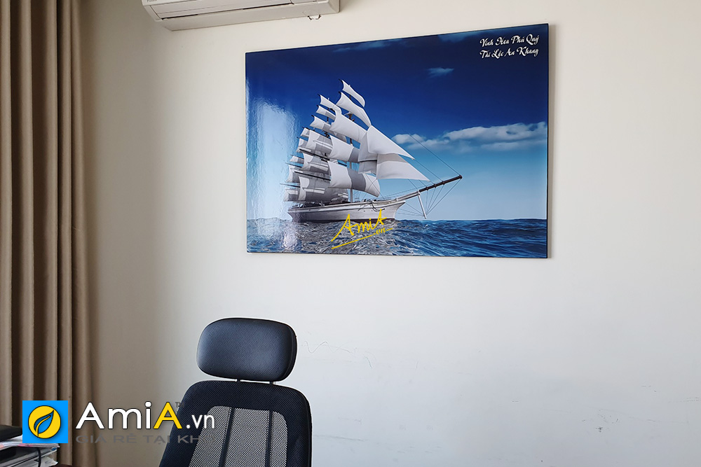 Hình ảnh Tranh đẹp phòng giám đốc ý nghĩa phong thủy thuyền buồm mã AmiA 330