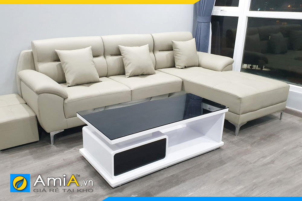 Ghế sofa phòng khách góc chữ L bọc da trẻ trung AmiA PK141B 2024 - Đây là sự lựa chọn tuyệt vời cho bạn nếu bạn đang tìm kiếm một chiếc ghế sofa phù hợp với phòng khách của mình. Ghế sofa AmiA PK141B với thiết kế góc chữ L bọc da trẻ trung và tinh tế sẽ mang đến một không gian thoải mái, ấm cúng cho gia đình bạn. Với năm 2024, AmiA PK141B sẽ được thiết kế với những tính năng mới hơn, mang đến trải nghiệm tuyệt vời cho người dùng.