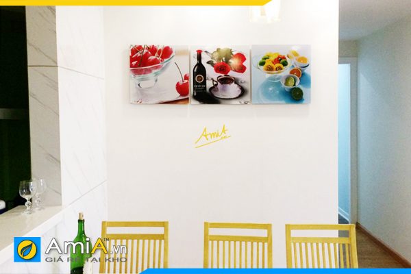 Hình ảnh Tranh chai rượu vang treo tường bàn ăn đẹp sang trọng AmiA RV108