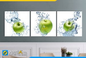 Hình ảnh Tranh táo xanh và dòng nước trang trí tường phòng ăn AmiA 312