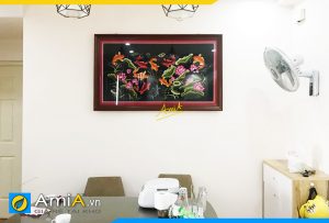 Hình ảnh Tranh thêu cá chép hoa sen treo tường trang trí bàn ăn đẹp sang trọng AmiA TTH239