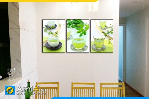 Hình ảnh Tranh treo tường bàn ăn chủ đề ly nước trà xanh AmiA 1481