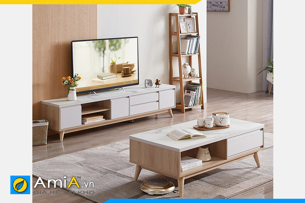 Bộ bàn trà kệ TiVi phòng khách gỗ CN AmiA COMBOBT 122 sẽ giúp bạn tiết kiệm không gian và đồng thời tôn lên vẻ đẹp hiện đại của phòng khách. Với thiết kế bắt mắt và chất liệu gỗ cao cấp, sản phẩm này sẽ là một lựa chọn tuyệt vời cho không gian sống của bạn. Hãy click để xem hình ảnh chi tiết của sản phẩm này.