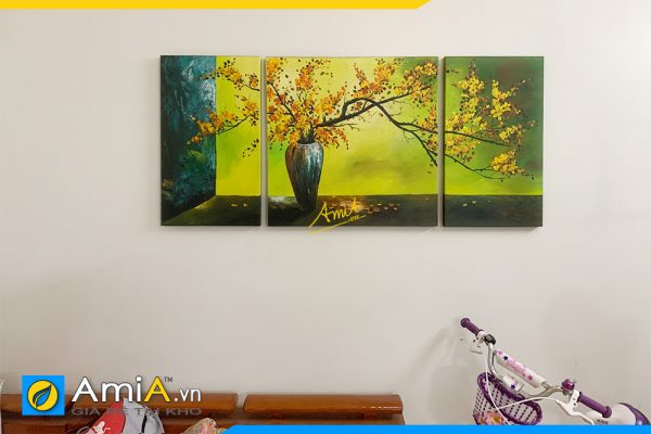 Hình ảnh Tranh bình hoa treo tường phòng khách nhà chung cư AmiA TPK121