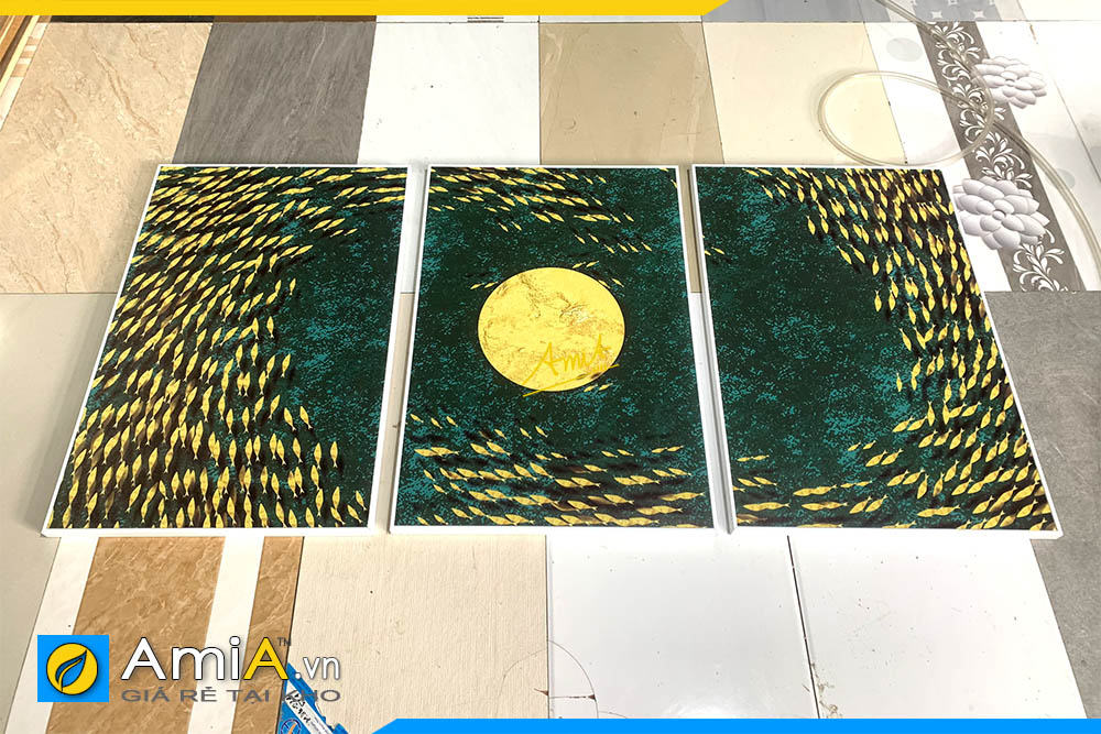 Hình ảnh Tranh canvas đàn cá vàng đẹp ý nghĩa phong thủy treo tường AmiA TPK118