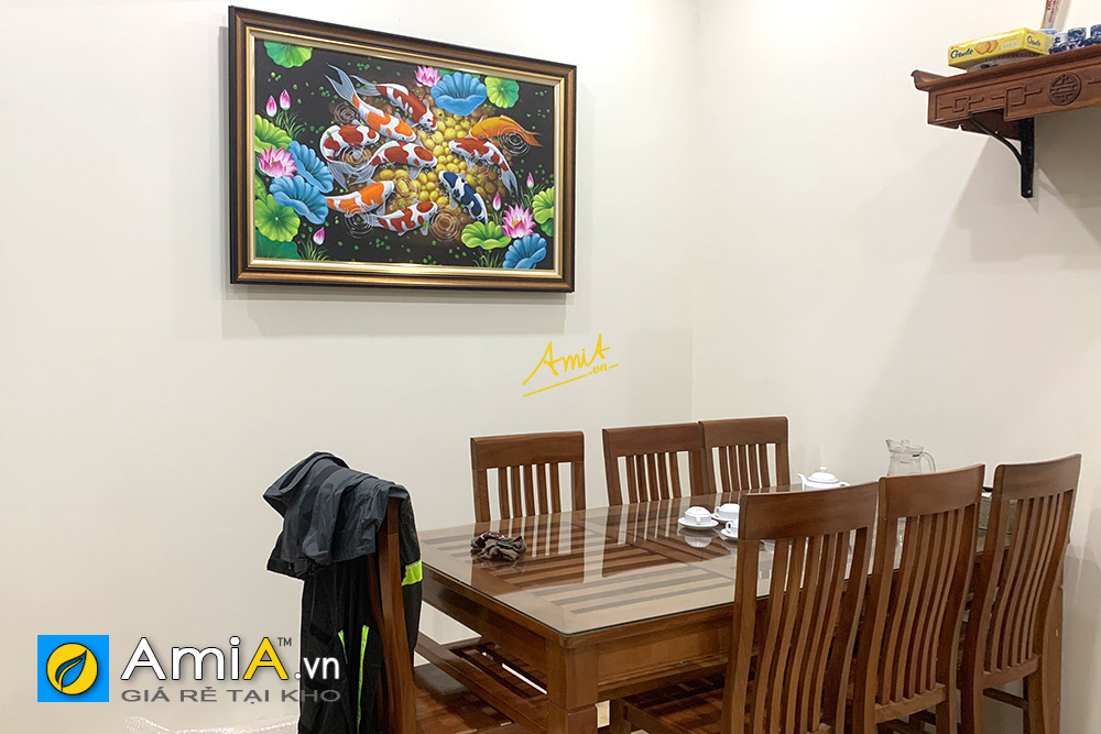 Hình ảnh Tranh đẹp vẽ sơn dầu chủ đề cá chép hoa sen treo bàn ăn phòng ăn AmiA TSD 207